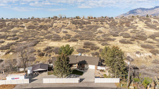 2125 E Dimple Dell Rd
                     MLS #2123131