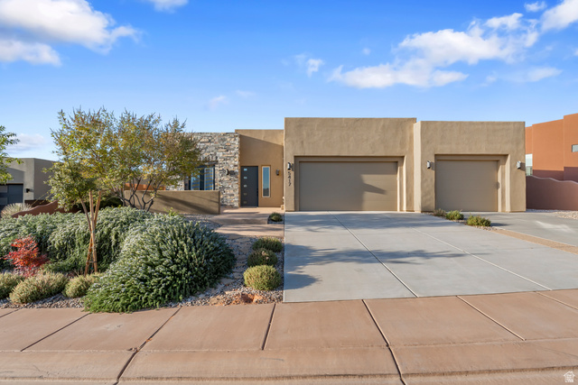 5417 W Copper Cliffs Way
                     MLS #2123404