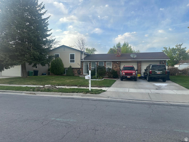 373 E 10450 ST, Sandy UT 84070