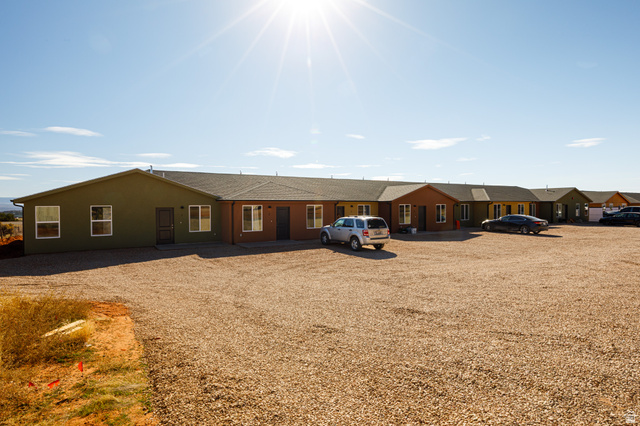 5120 E GRAND VERMILLION AVE, Kanab UT 84741