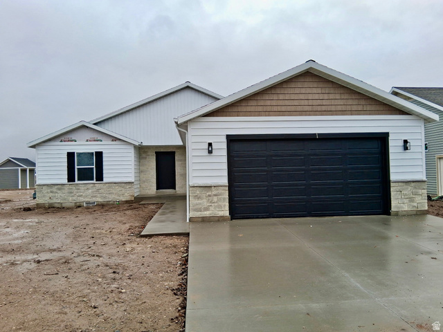 Main photo for 272 N 400 W