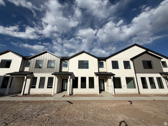 868 S 280 E #201
                     MLS #2123945