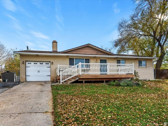 284 N 100 E
                     MLS #2124002