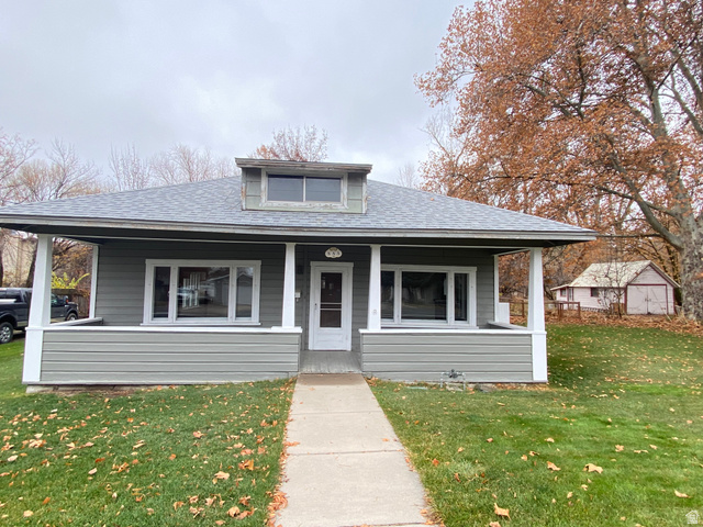 Main photo for 555 E Center St