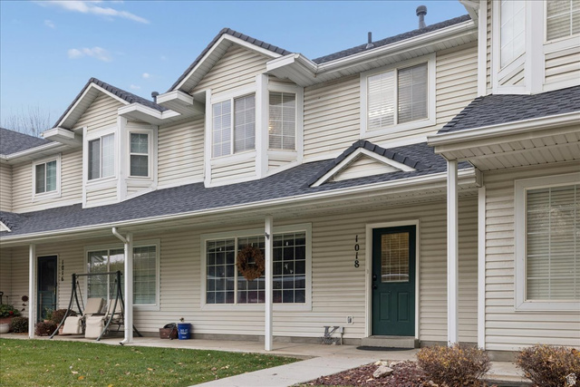 Main photo for 1018  Sara Ln