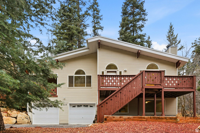 620  Parkview Dr
                     MLS #2124140