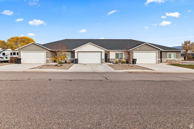 581 S 200 W, Richfield UT 84701