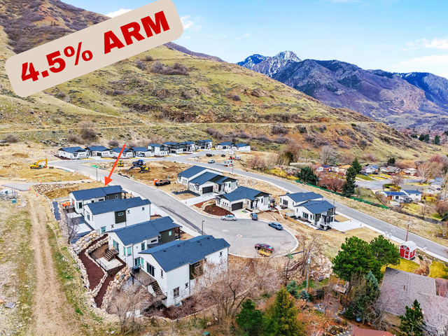 1582 E MADDIES CV #19, Ogden UT 84404