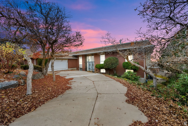 4131 LAKEVIEW DR, Ogden UT 84403