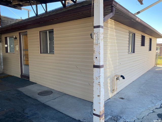 303 W Railroad Ave
                     MLS #2124291