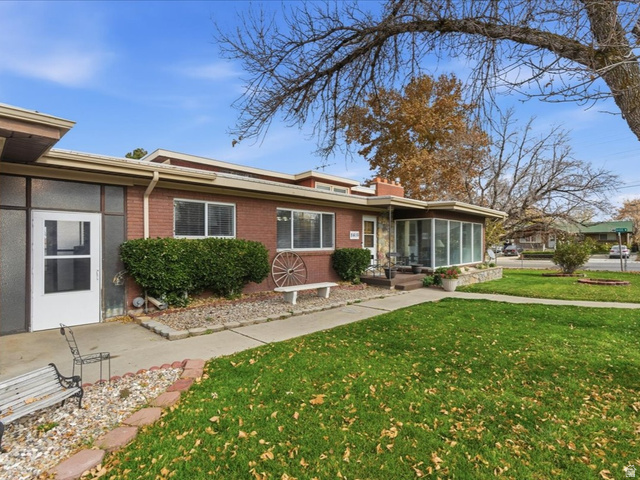 8416 W 3370 S
                     MLS #2124455