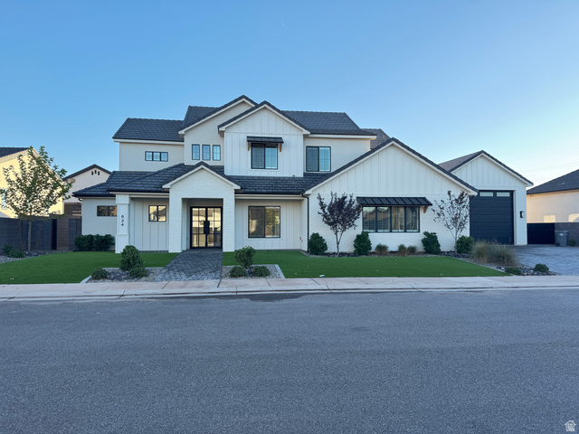 624 E Pine St
                     MLS #2124481