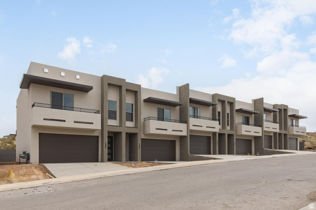 1991 W 250 S #44, Hurricane UT 84737