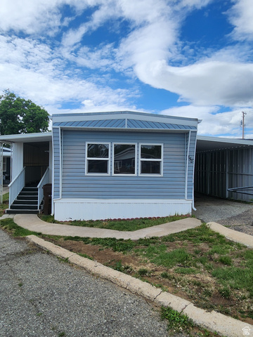 Main photo for 158  Cushing Way