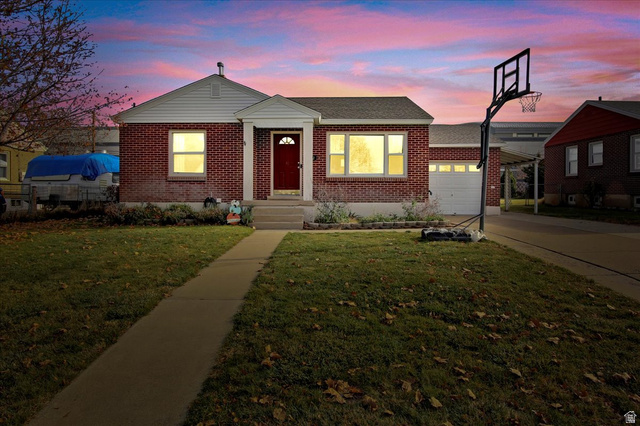 5342 S 2200 W, Roy UT 84067