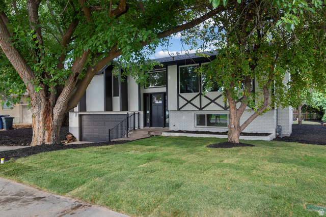 8657 S 910 E, Sandy UT 84094