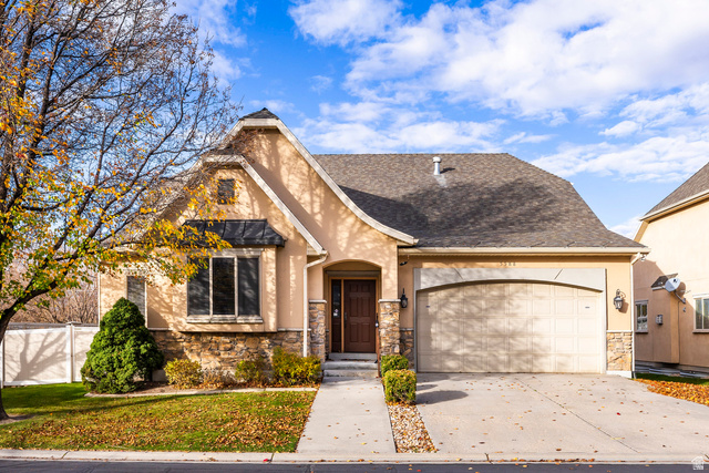 5588 S FARM HILL DR, Salt Lake City UT 84117