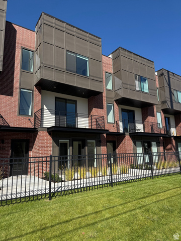 598 E BETSEY CV #19, Salt Lake City UT 84107