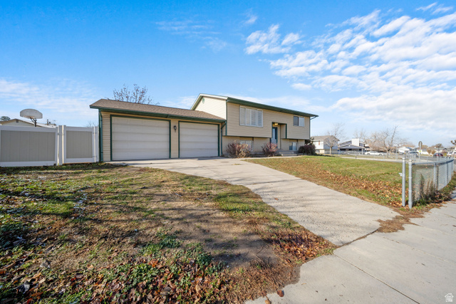 4402 S WORMWOOD DR, West Valley City UT 84120