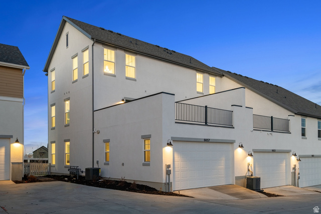 6657 W SOUTH JORDAN PKWY, South Jordan UT 84009