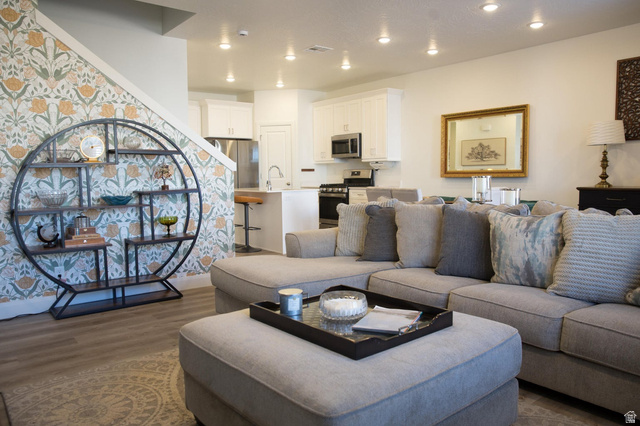 5939 S Orchid Cv
                     MLS #2125261