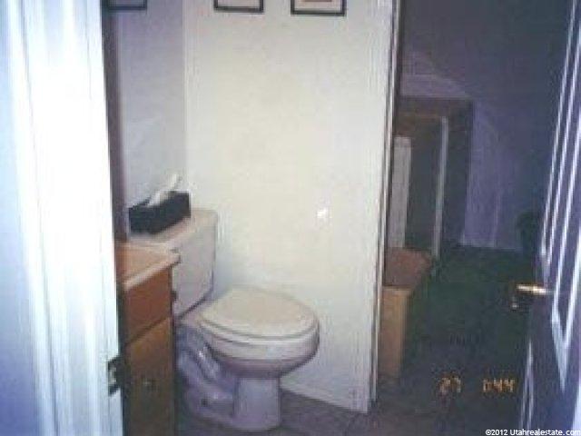 197 Stonepark Cir, Draper, UT 84020 — photo 2