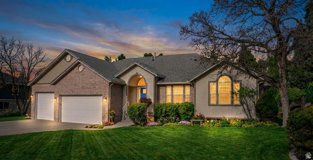 1742 E 29th St
                     MLS #2125556