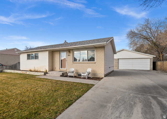 861 E DAISY AVE, Sandy UT 84094
