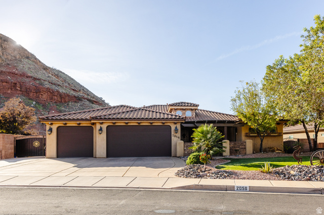 2056 S Great Basin Dr
                     MLS #2125703