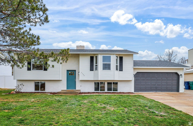 5762 S 4050 W, Roy UT 84067