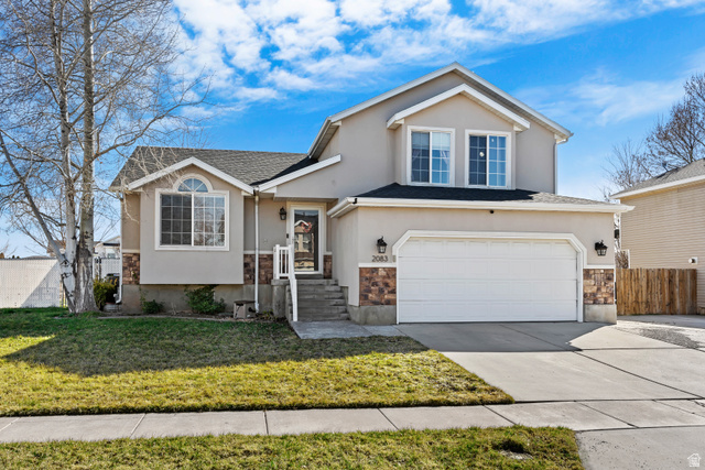 2083 W 2220 N
                     MLS #2125740