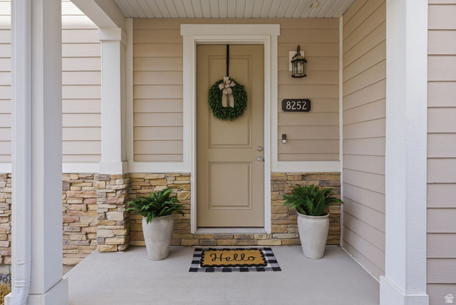 8252 W CASCADE VIEW WAY, Magna UT 84044