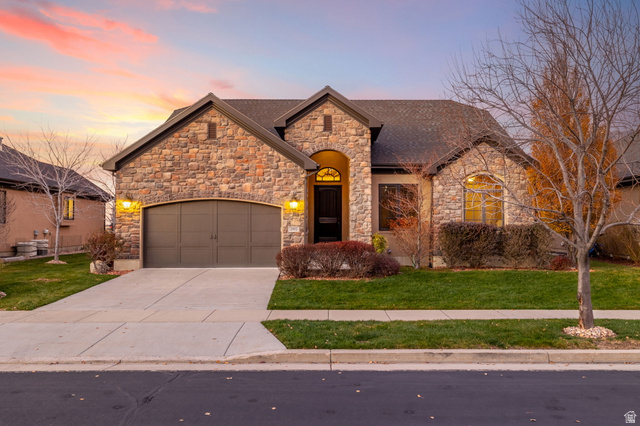 2993 E SCENIC VALLEY LN, Sandy UT 84092