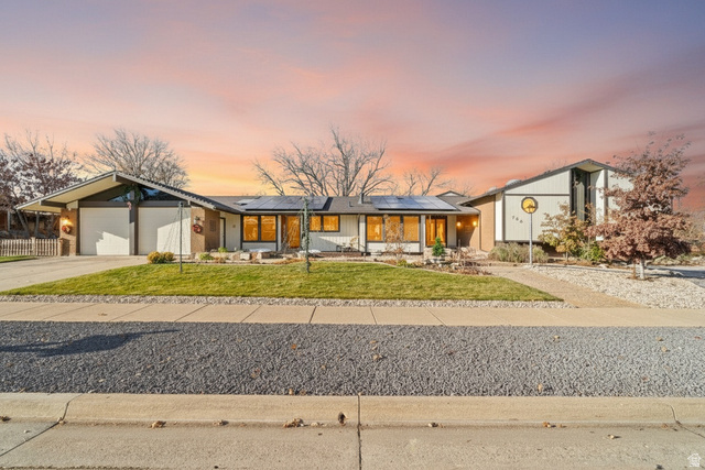 796 S Nancy Dr
                     MLS #2126067