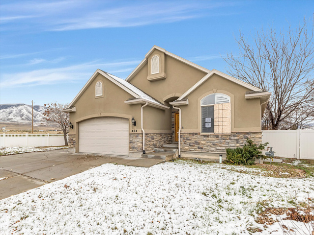 464 E WINCHESTER DR, Stansbury Park UT 84074