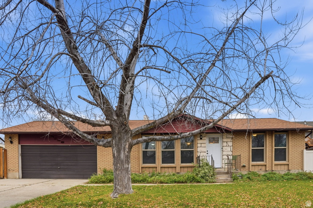 5758 S Bennion Dr
                     MLS #2126109