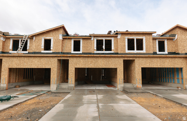 4816 S HEARTWOOD RD #423, Mapleton UT 84664