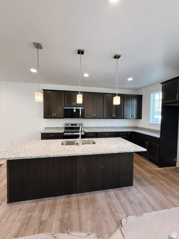 Main photo for 1733 N Northview Ln