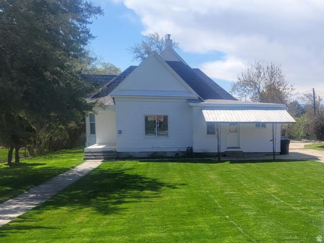 119 N 200 E
                     MLS #2126743