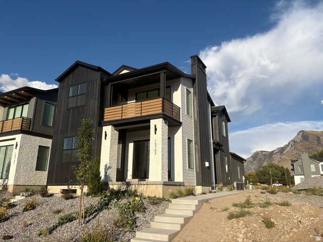 10763 N DOSH LN #13, Highland UT 84003