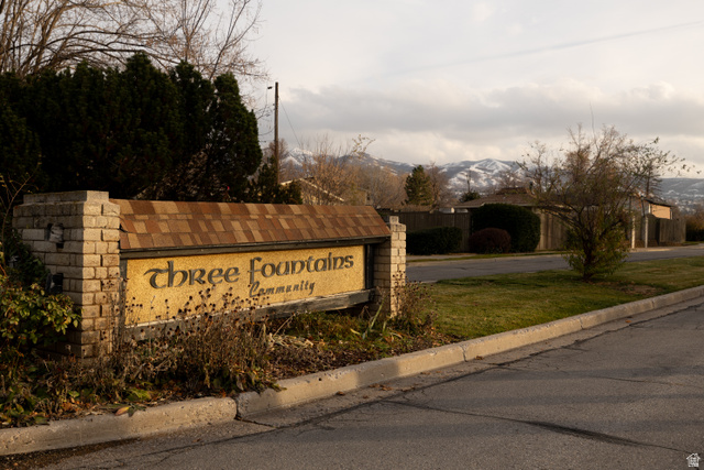 323 S Peach Ln
                     MLS #2126873