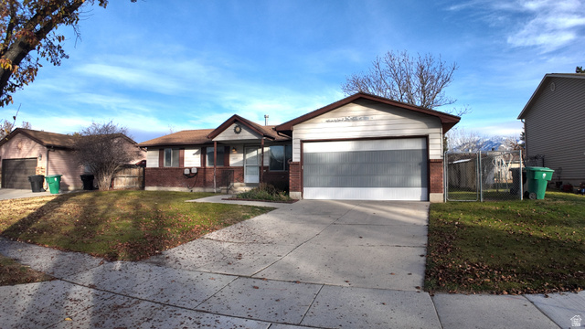 5987 S Blue Stone Cir
                     MLS #2126938