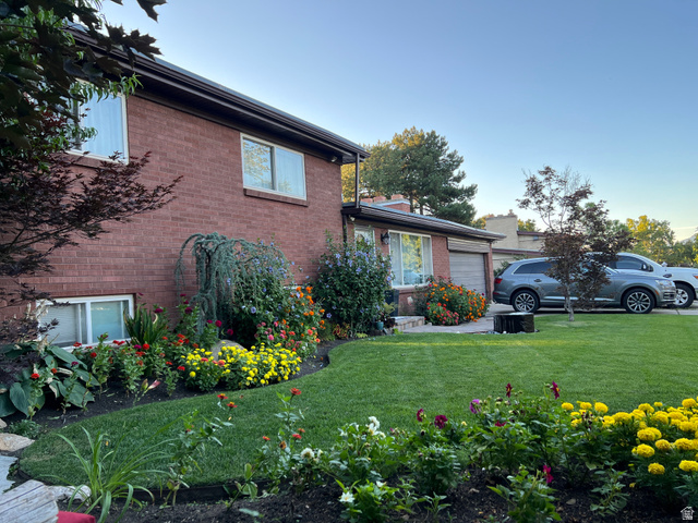 6784 S 1530 E, Cottonwood Heights UT 84121