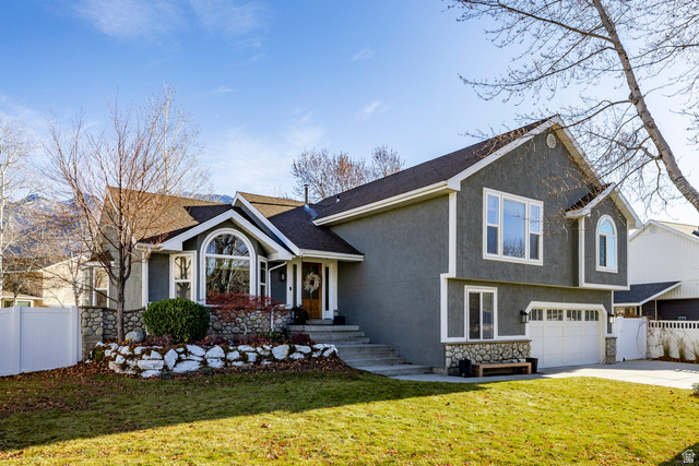 11989 S Hidden Valley Rd
                     MLS #2126963