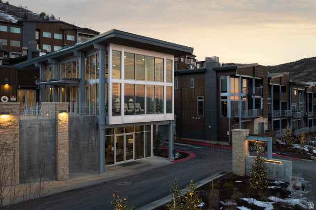 2752 W High Mountain Rd #503
                     MLS #2126974