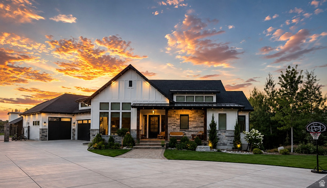 8122 S WILLOW CREEK CV, Cottonwood Heights UT 84093