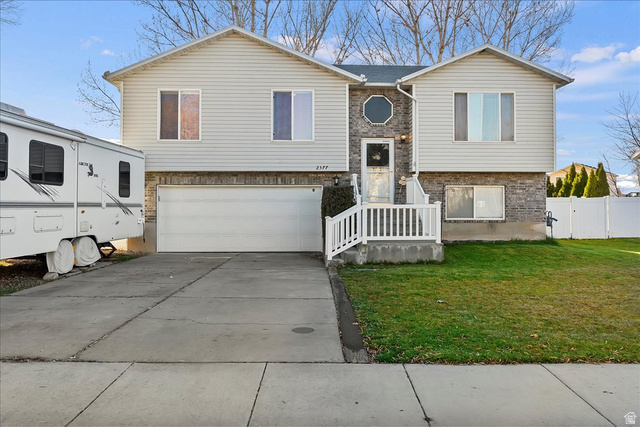 2377 W 2120 N
                     MLS #2127136