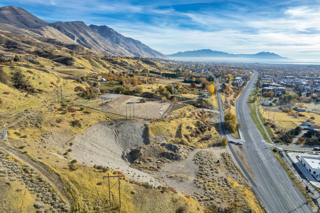 5600 N CANYON RD, Provo UT 84604