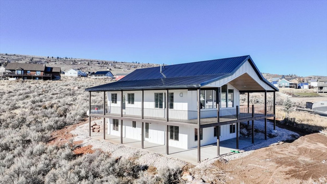 2710 S DRIVER CIR, Garden City UT 84028