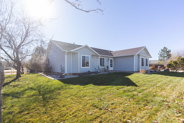 2775 W 5325 N
                     MLS #2127571